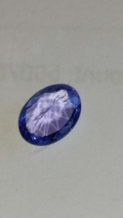 1.060 cts  BRILLIANTOVAL CUT VIOLET PURPLE  BLUE TANZANITE