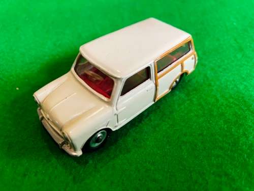 DINKY 197 MINI TRAVELLER.