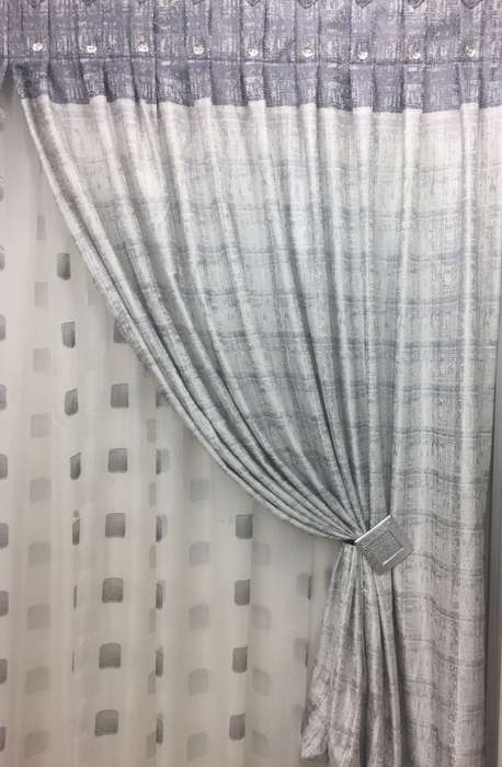 STANDARD SIZE CURTAIN