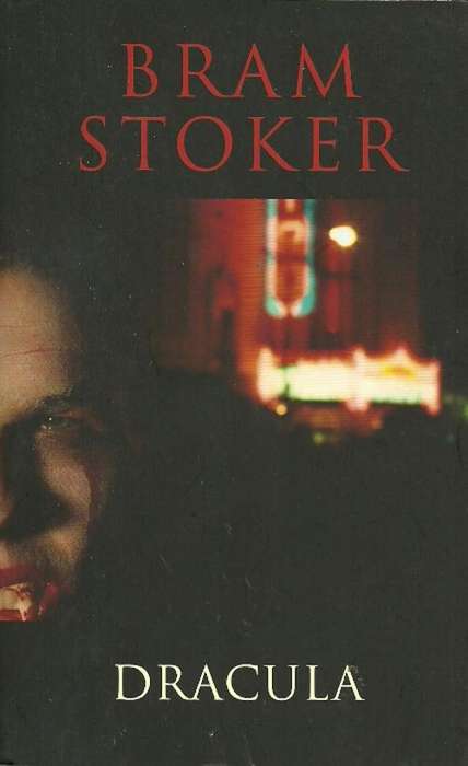 DRACULA by Bram Stoker ( New Paperback )