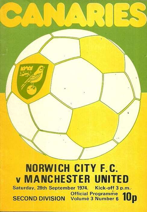 Norwich City v Manchester United 1974/75 Division 2 Match Programme