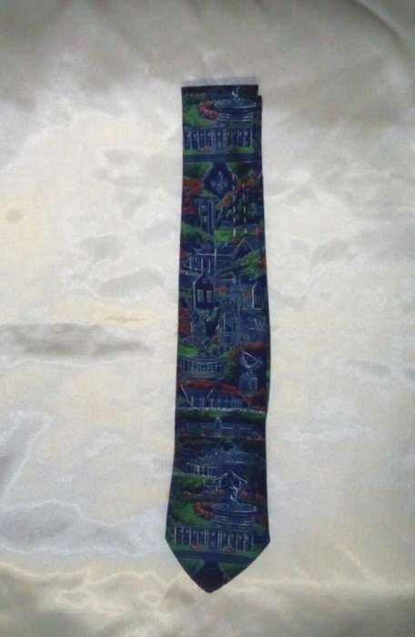 Ringneck Mens Tie