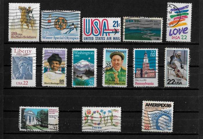 USA Collection of 14 Stamps VFU