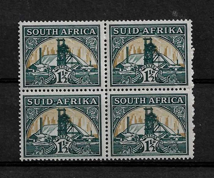 South Africa - 1941 Definitive 1,1/2 Stamp Block of 4 MH