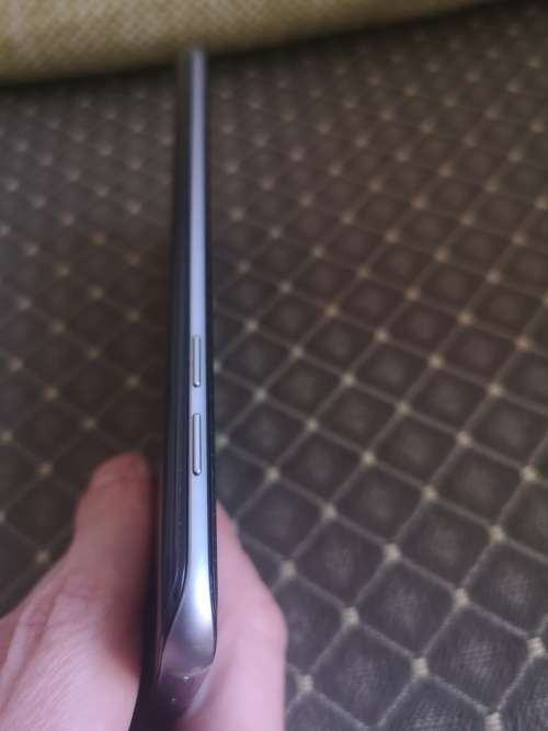 Samsung Galaxy S7 Edge 32 GB Black Onyx (Excellent condition)