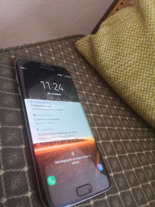 Samsung Galaxy S7 Edge 32 GB Black Onyx (Excellent condition)