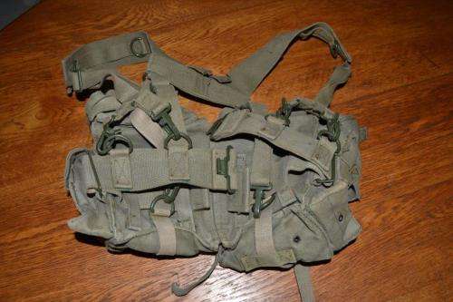 SADF Kidney Pouches with Belt and Yolk.