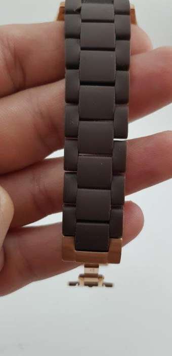 As new Emporio Armani Mens Watch. Needs Battery.