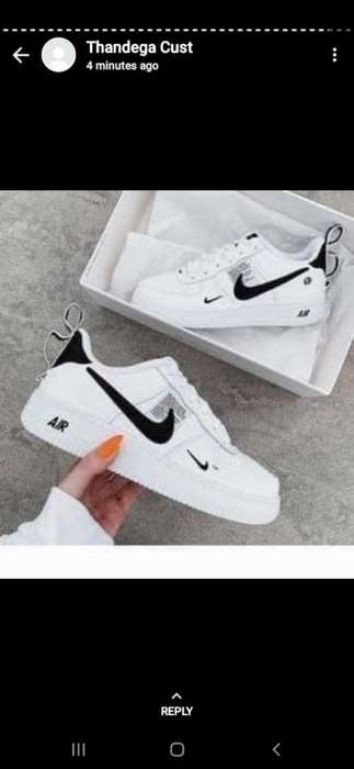 Branded takkies