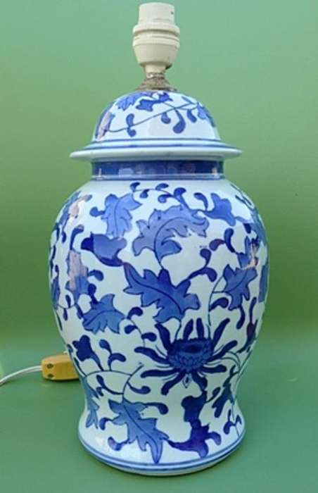 STUNNING OLD PORCELAIN LAMPBASE,EXCELLENT CONDITION