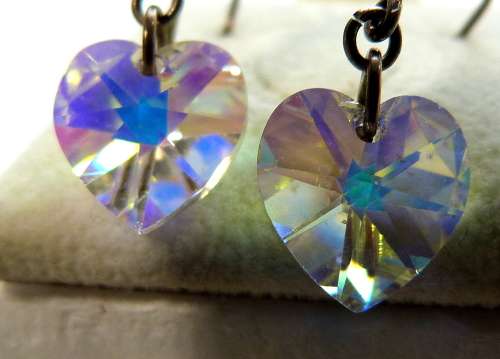 VINTAGE SWAROVSKI RAINBOW CRYSTAL EARRINGS ON STERLING SILVER. UNUSED