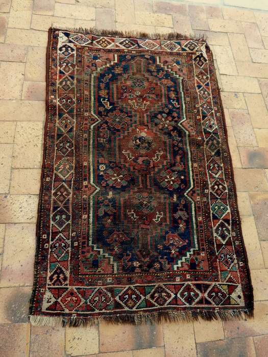 RUG, BEAUTIFUL DESIGN
