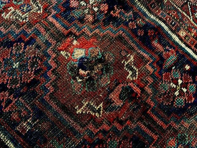 RUG, BEAUTIFUL DESIGN