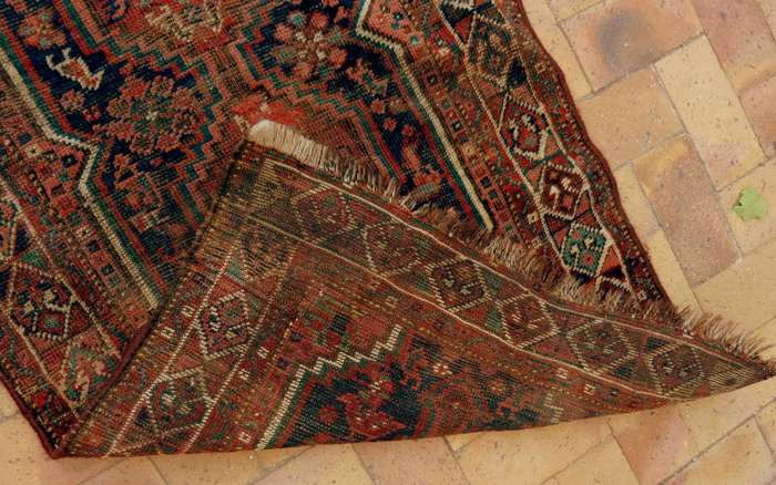 RUG, BEAUTIFUL DESIGN