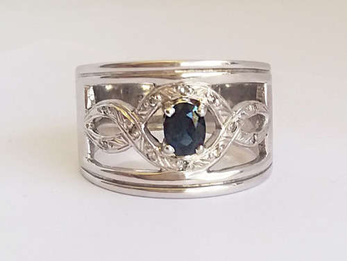 White Gold 0.54ct Oval Sapphire and Diamond ring- Size Q