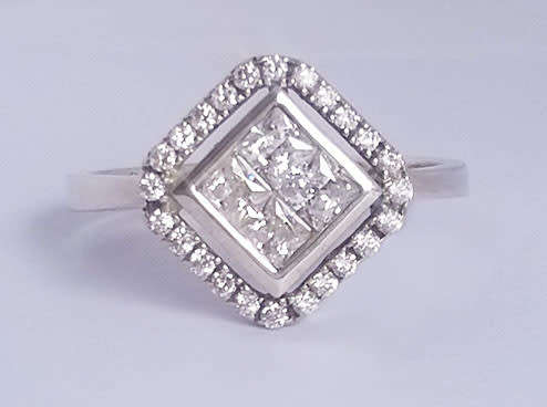 **CD DESIGNER JEWELRY** Sapphire Solitaire Halo Ring in Silver- Size O