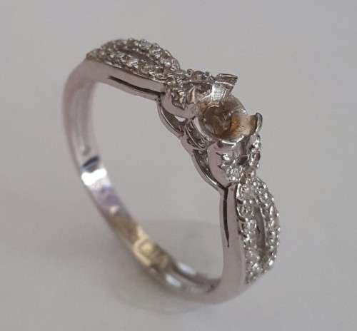 Semi-Mount with Diamonds in 9ct White Gold