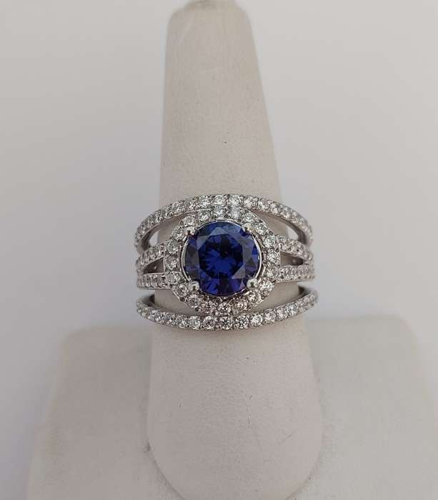 *CD DESIGNER JEWELRY* 2.2ct Cr Tanzanite and CZ Halo Ring in Silver -Size R