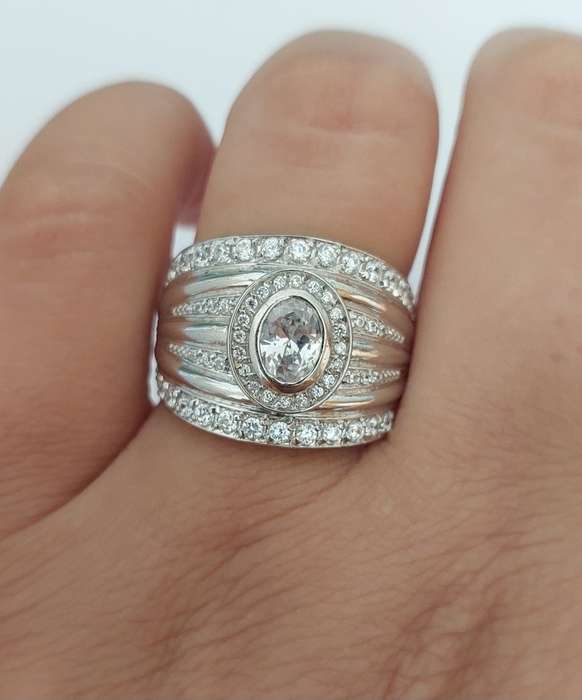 *CD DESIGNER JEWELRY* 3.26ctw CZ Broad Silver Ring- Size R