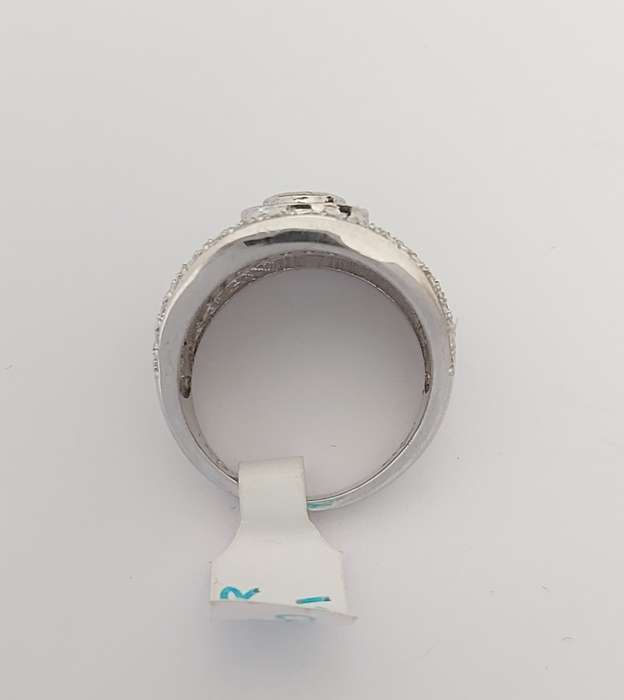 CD DESIGNER JEWELRY Oval Halo CZ Cluster Broad Ring