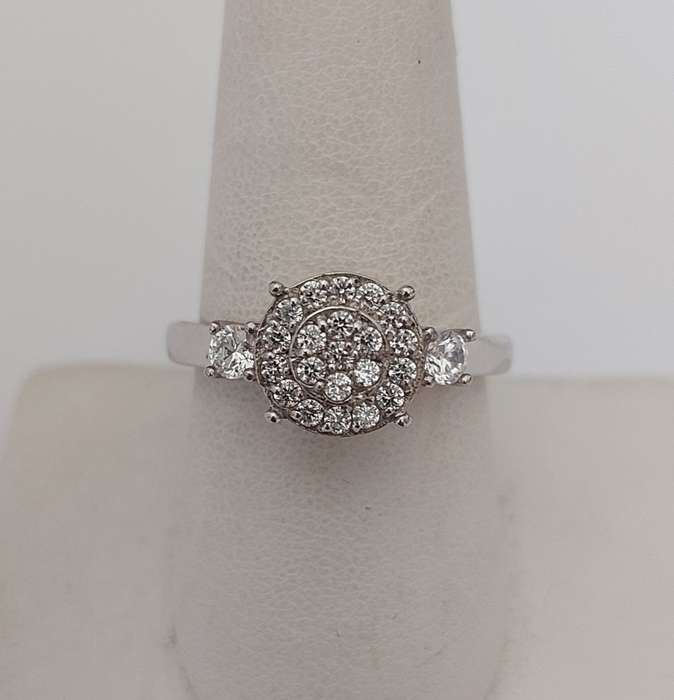 *CD DESIGNER JEWELRY* Cluster with side CZ`s Ring in Silver- Size 8.5