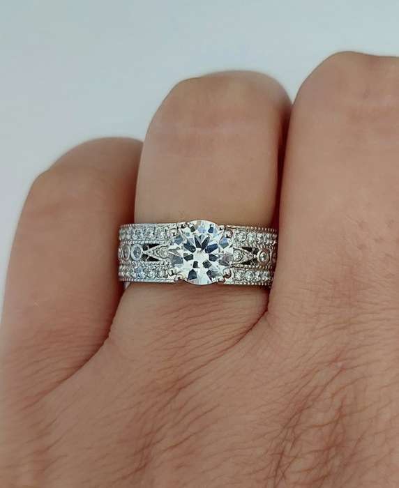 *CD DESIGNER JEWELRY* 2ct CZ Broad Band Ring in Silver- Size 8 , 9