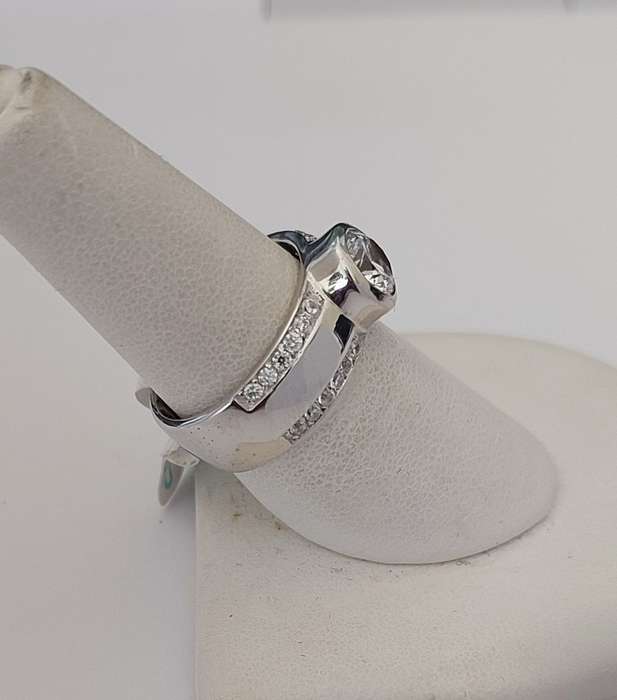 *CD DESIGNER JEWELRY* 1ct Bezel CZ in Silver