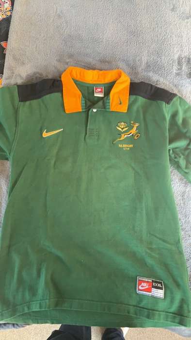 SA u/19 rugby player issue jersey (nr 21 on back)
