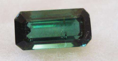 LOVELY GREEN  TOURMALINE - 1.97 CT - EMERALD CUT