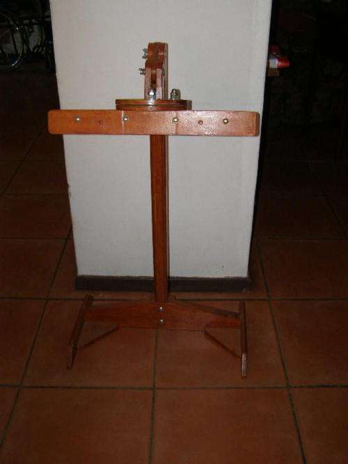 Tapestry Work Stand