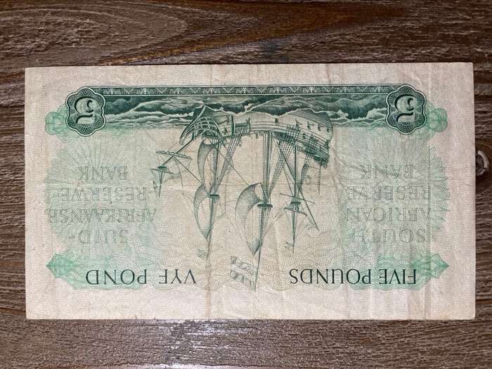 MH de Kock  *  5 pounds  *  third issue 1956  *  decent condition