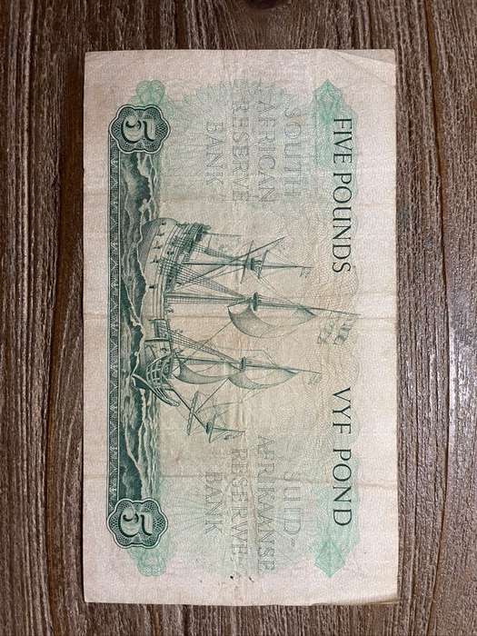 MH de Kock  *  5 pounds  *  third issue 1956  *  all there decent condition