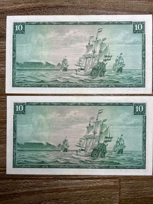 De Jongh *** R10 *** 1975 third issue *** 2 great consecutive notes