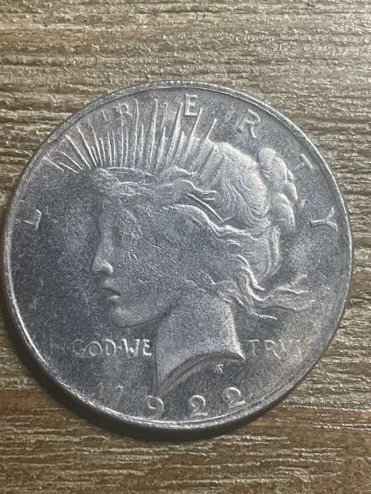 1922 *** $1 Liberty *** Imitation Crown not silver