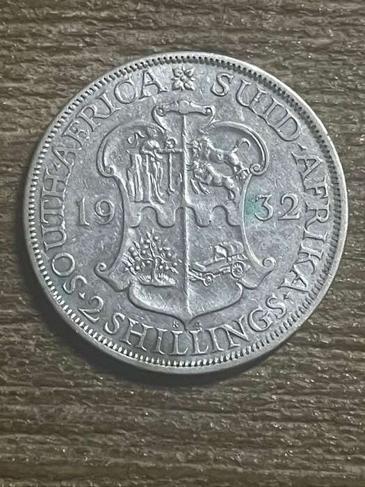 1932 *** 2 1/2 Shilling *** decent compared to others