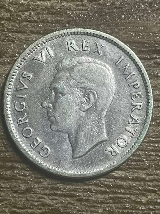 1937 *** 1 Shilling *** collectable filler
