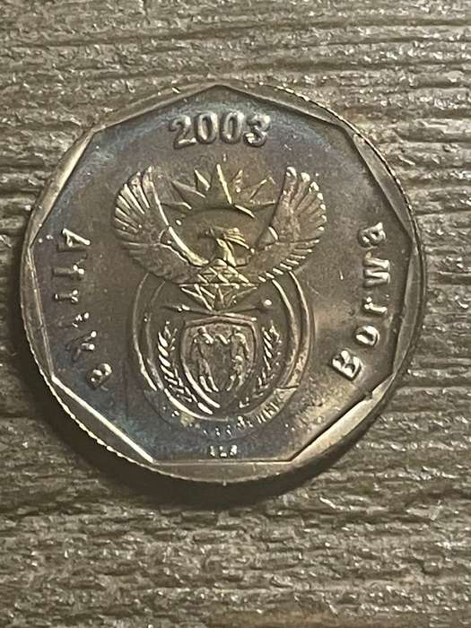 2003 *** 50c *** colouring error? Differing tones