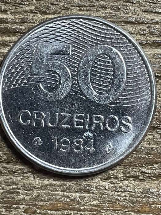 1984 *** Brazil 50 cruzeiros *** Beautiful designed coin