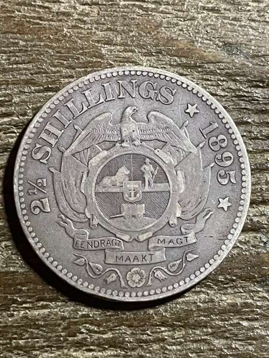 1895 *** 2 1/2 Shilling  *** Worn but very clear fields