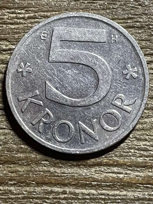 2003 *** swedish 5 Kroner ***