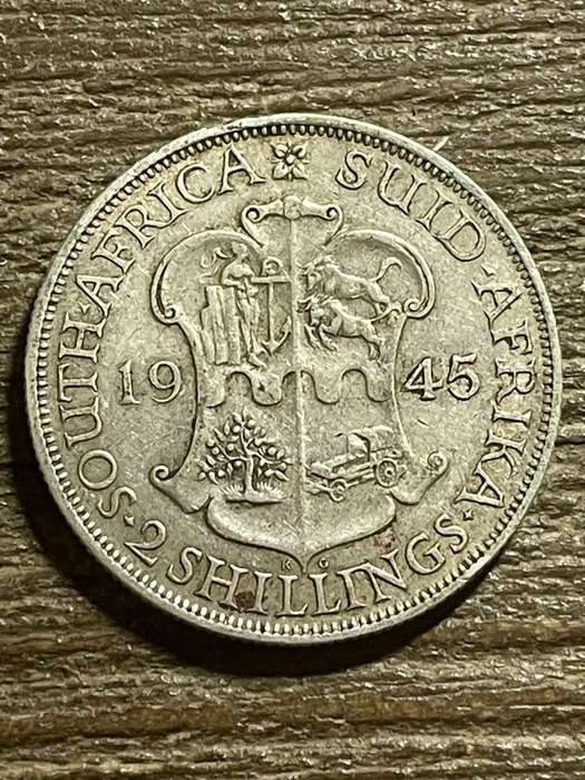 1945 *** 2 Shilling *** vf condition