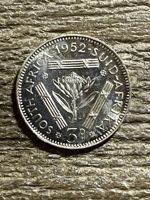 1952 *** 3P *** Proof condition