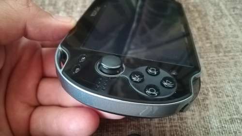 PS VITA WIFI (PCH-1004) CONSOLE