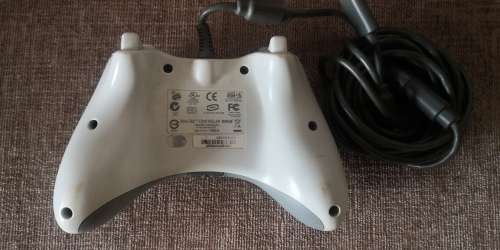 GENUINE MICROSOFT XBOX 360 WIRED CONTROLLER