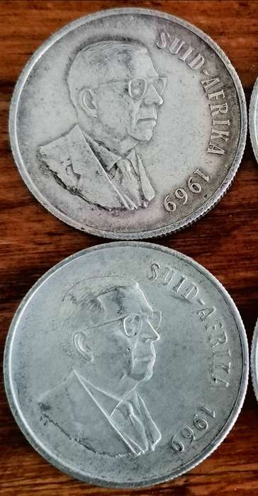 4x*Diffrent*R1-1969!!R1-Start!! Exellent Silver Collectors item!!