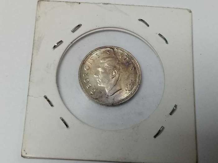 Union Sixpence 1952 - UNC condition