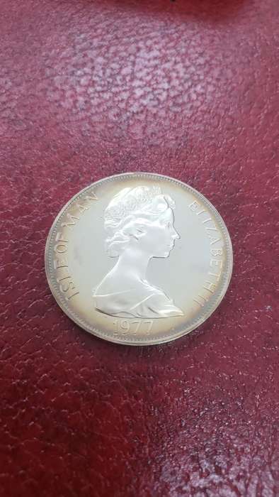 The Queen`s Silver Jubilee Appeal Silver Proof Crown