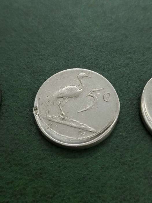**R1 Auction** 4x SA Error coins - Misstrike