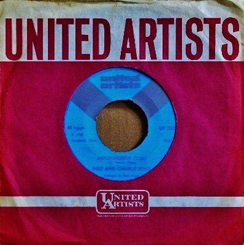 INEZ AND CHARLIE FOXX: MOCKINGBIRD / HURT BY LOVE - 7" single - BRITISH PRESSING of SOUL, FUNK