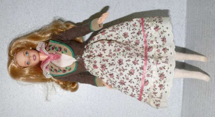 LOTS OF BARBIE DOLLS ON AUCTION: TYROLEAN BARBIE